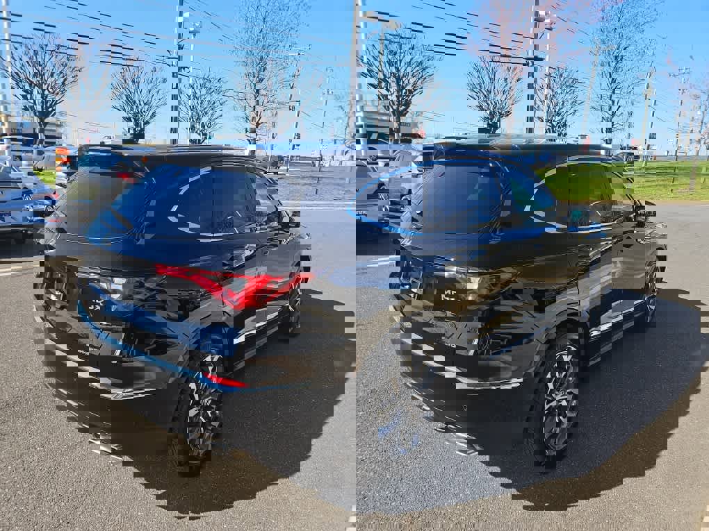 Certified 2024 Acura MDX SH-AWD w/ Technology Package image 6