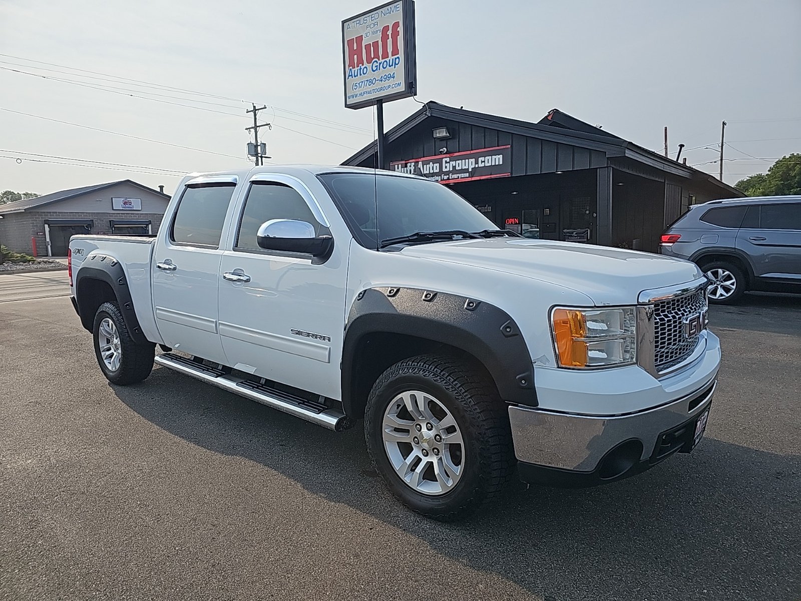 Used 2011 GMC Sierra 1500 SLT AWD/4WD image 1