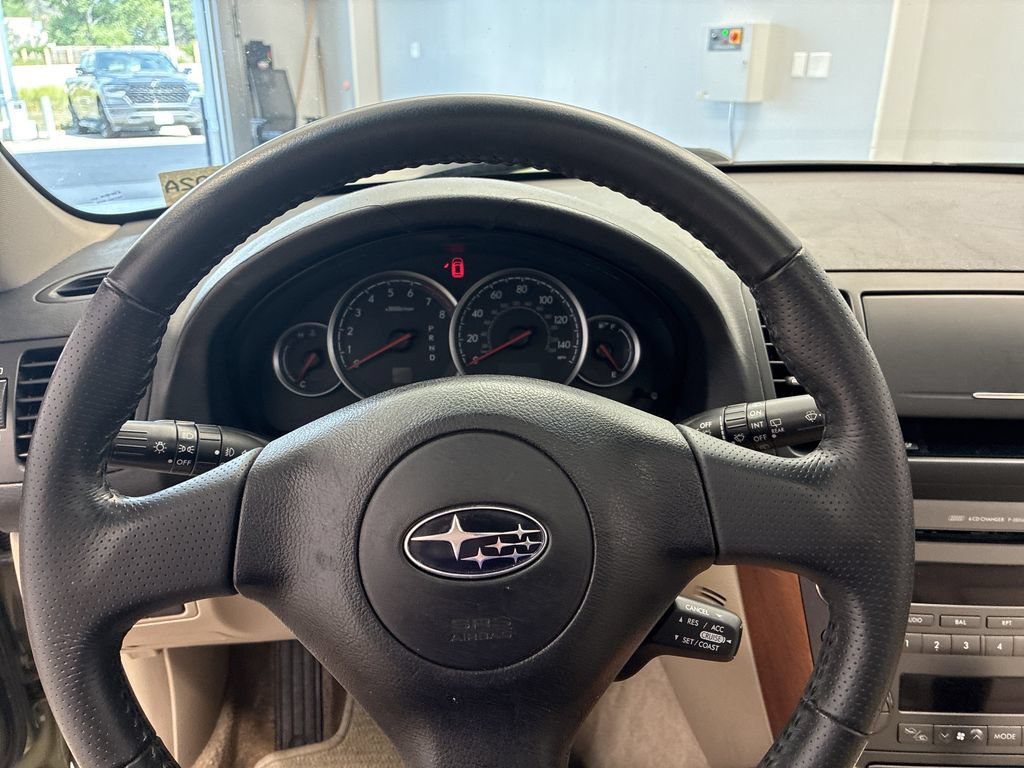 Used 2006 Subaru Outback 2.5i Limited w/ Popular Equipment Group 2B AWD/4WD image 22