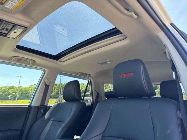 Used 2024 Toyota 4Runner TRD Pro AWD/4WD image 8