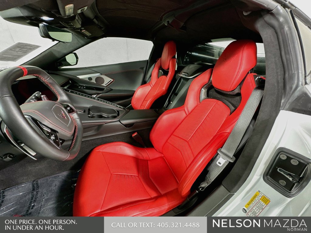 Used 2022 Chevrolet Corvette Stingray Premium Cpe w/ Z51 Performance Package RWD image 12