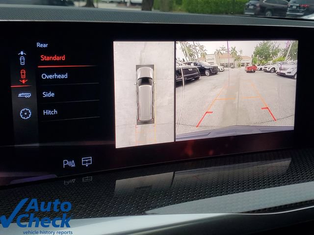 Certified 2025 Cadillac Escalade ESV V AWD/4WD image 32