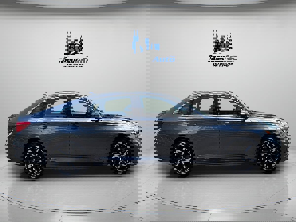 Used 2020 Honda Accord Sport image 3