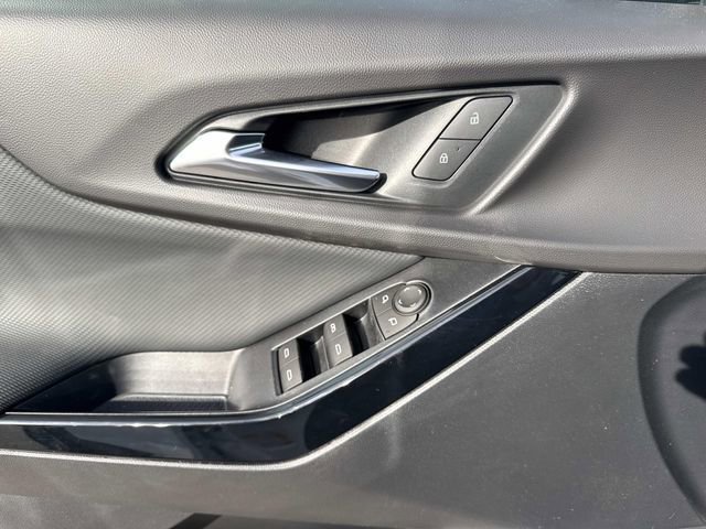 New 2026 Chevrolet Equinox LT image 12