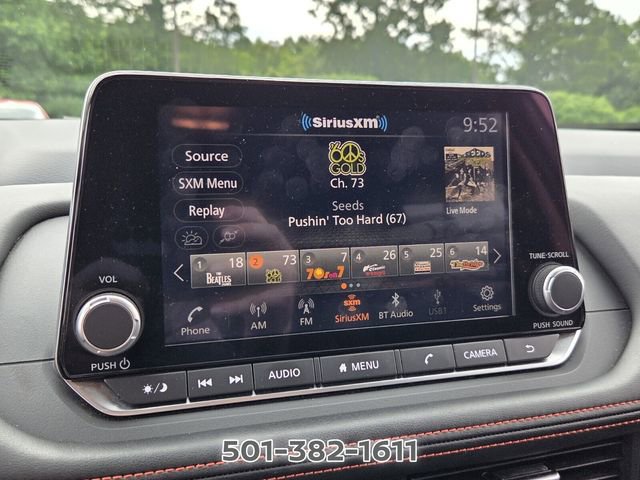 Used 2025 Nissan Rogue SV AWD/4WD image 21