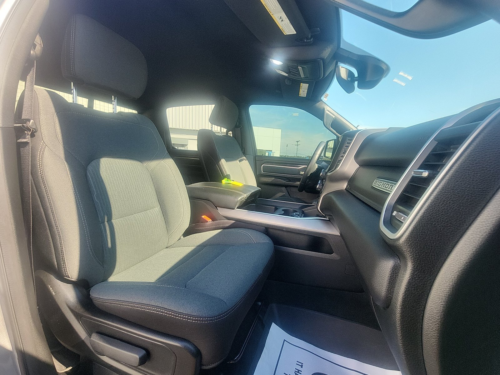 Used 2022 RAM 1500 Big Horn AWD/4WD image 23