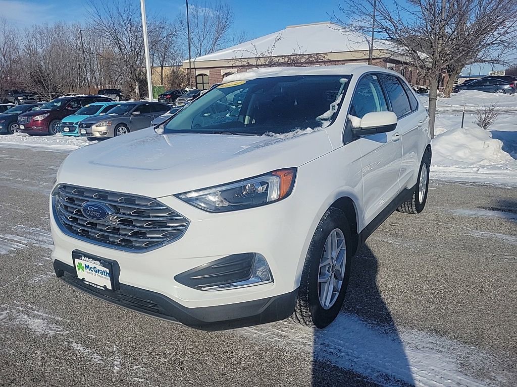Used 2022 Ford Edge SEL image 3