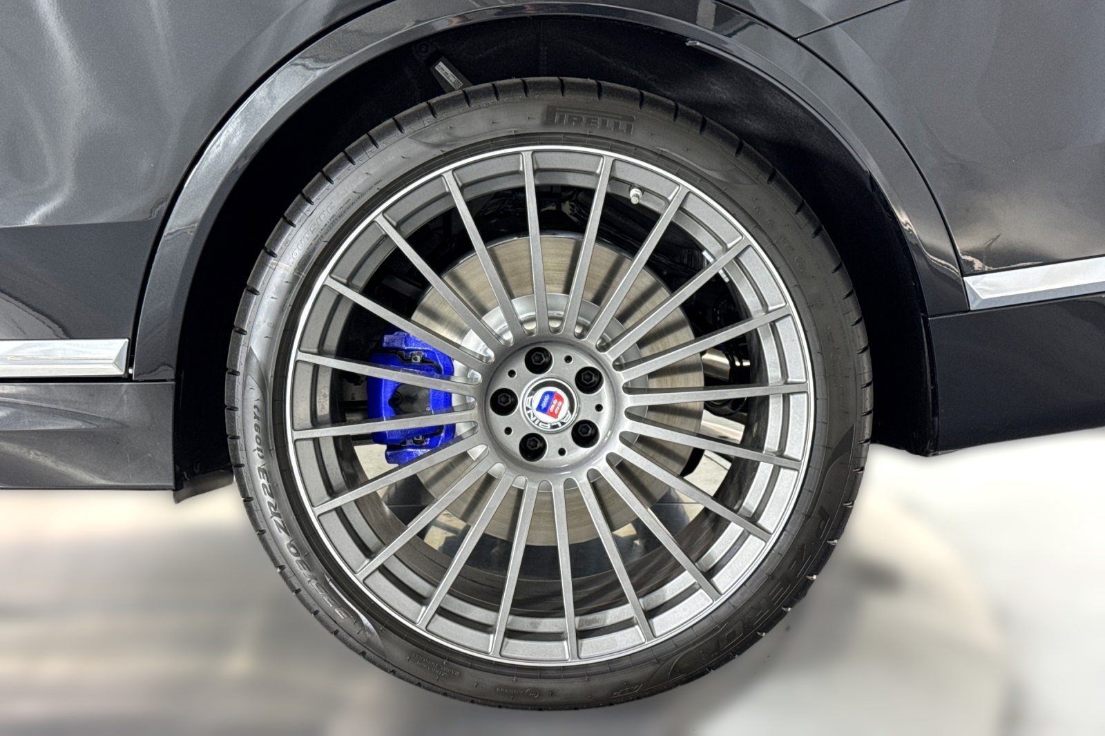 New 2026 BMW ALPINA XB7 AWD/4WD image 12