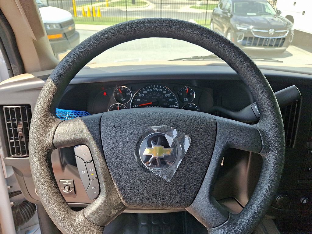 New 2025 Chevrolet Express 3500 w/ Driver Convenience Package RWD image 11