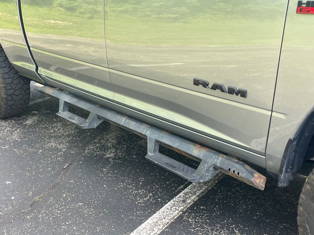 Used 2020 RAM 2500 Big Horn w/ Night Edition AWD/4WD image 11