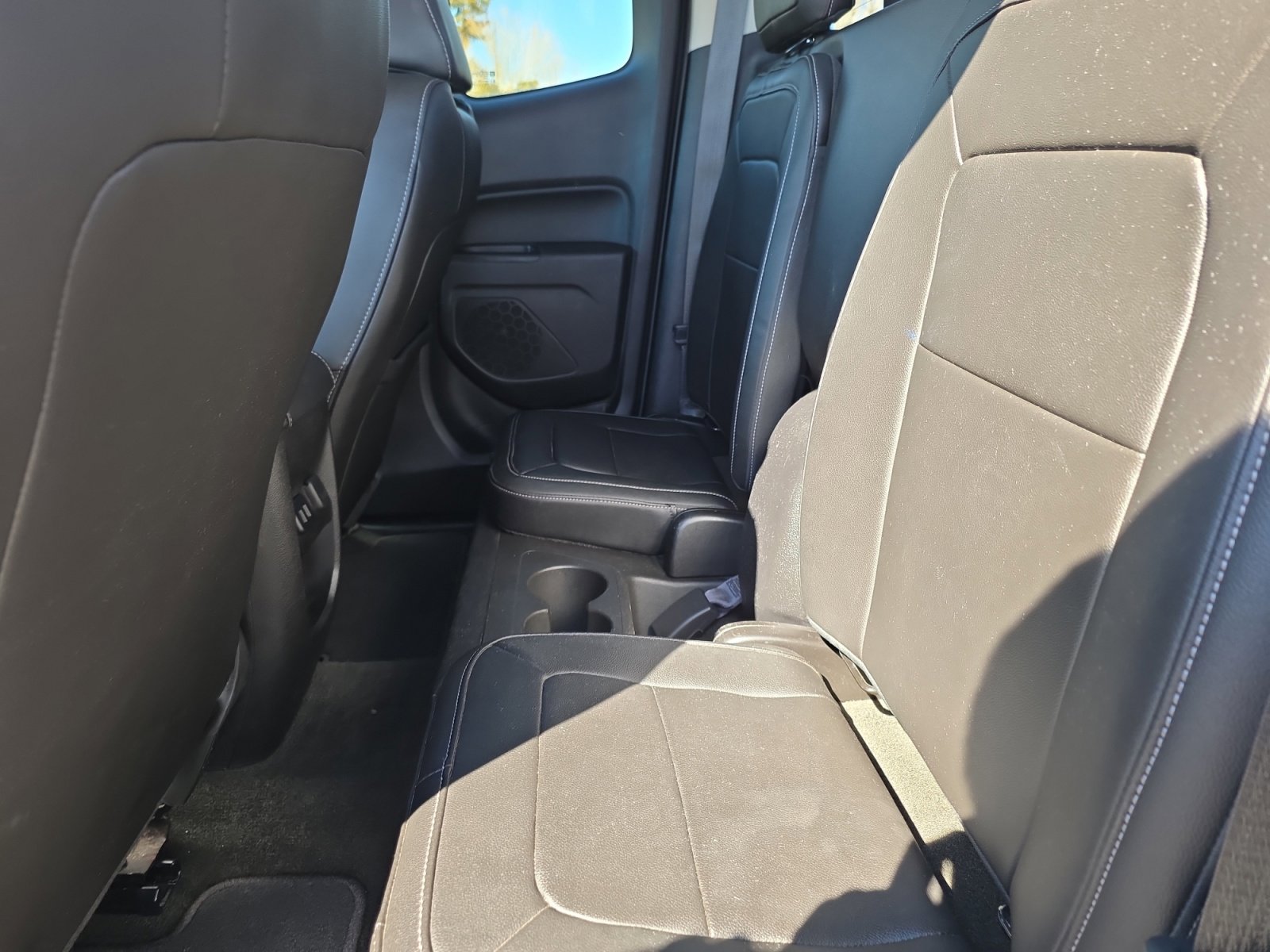 Used 2016 GMC Canyon SLT w/ Trailering Package image 23