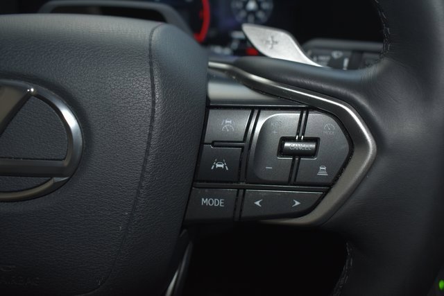 Used 2025 Lexus GX 550 image 23