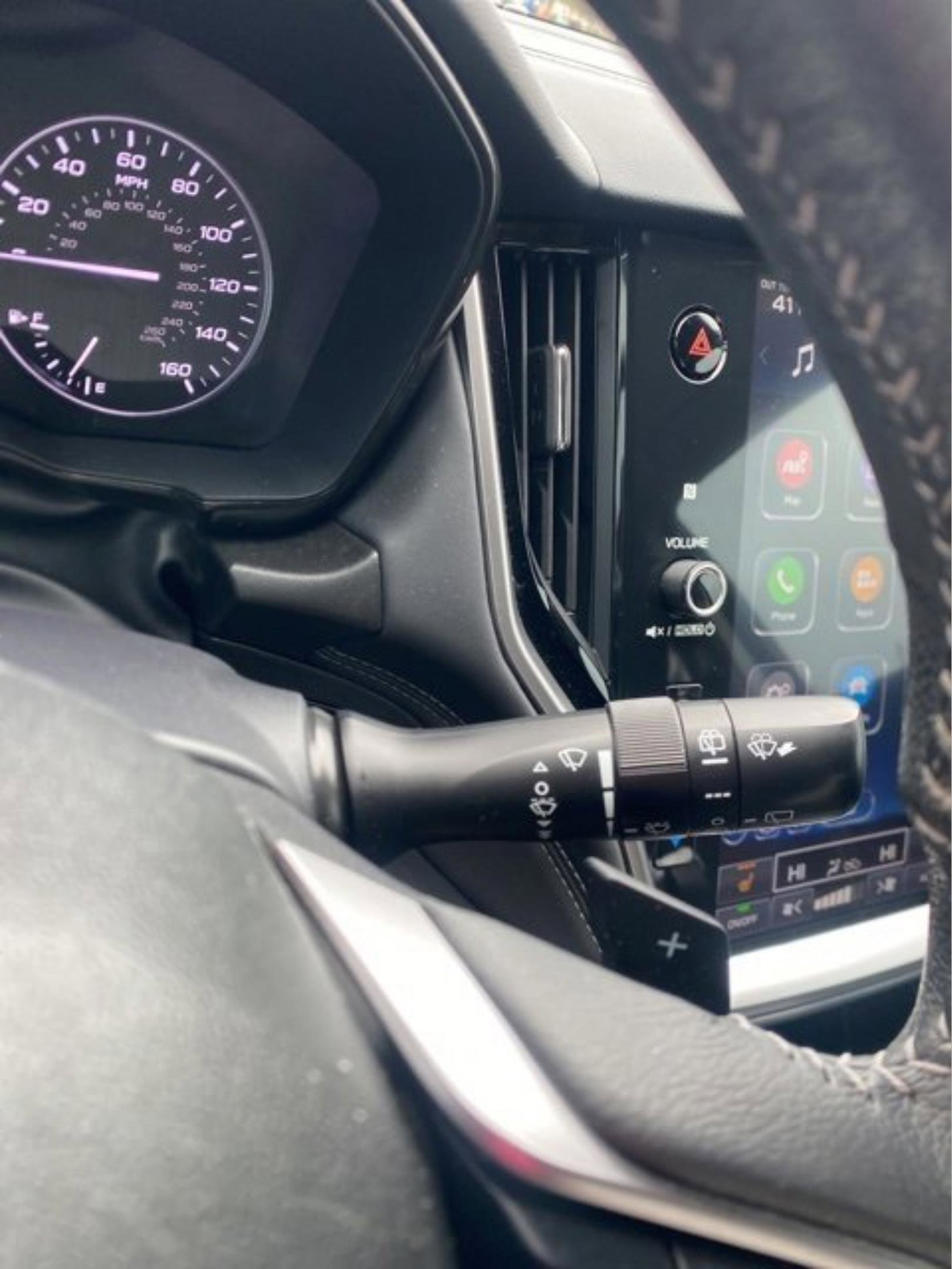 Used 2024 Subaru Outback Premium w/ Popular Package #1A image 23