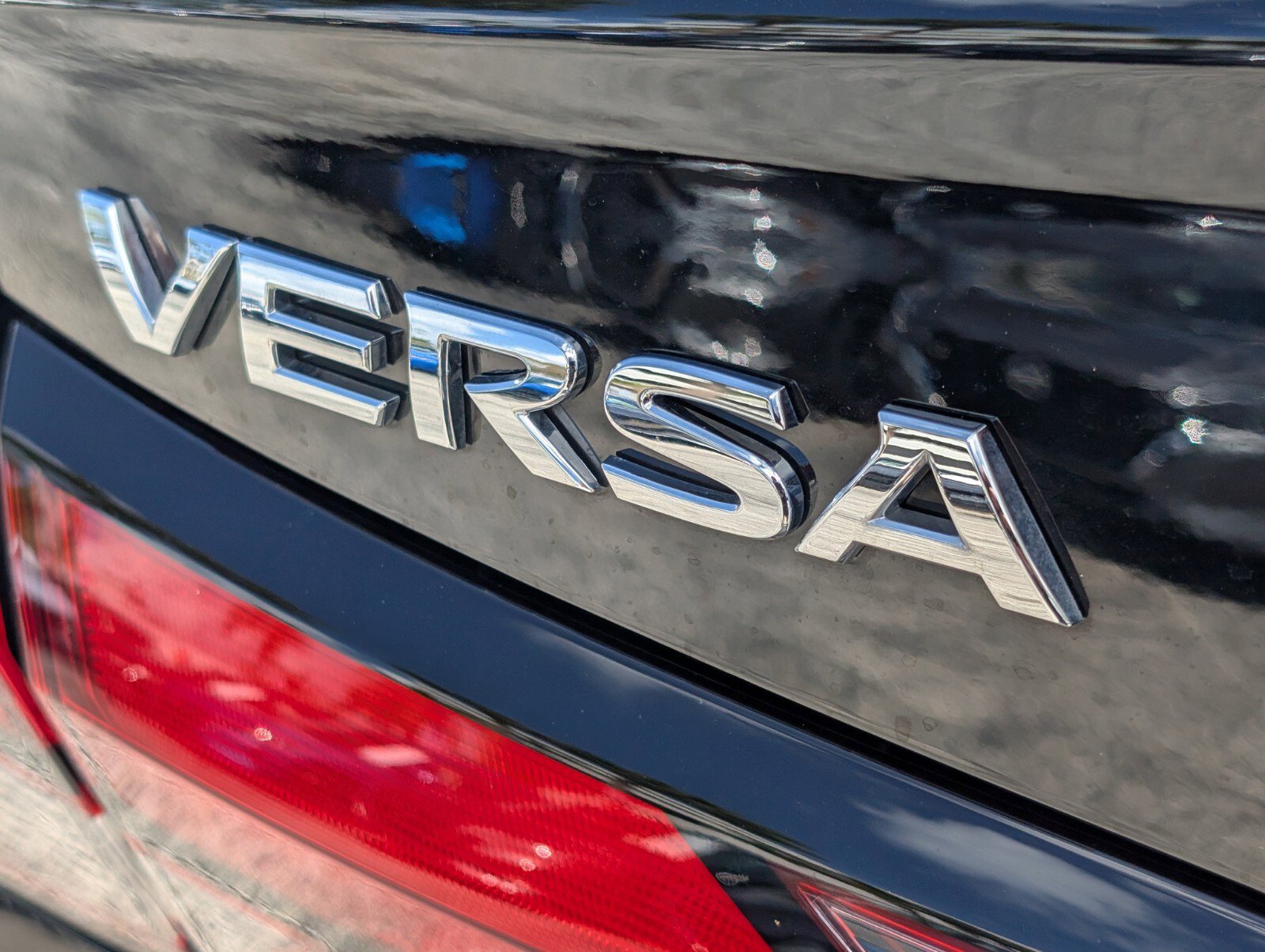 Certified 2025 Nissan Versa SV FWD image 16