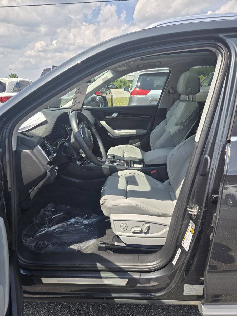 Used 2018 Audi Q5 Prestige image 32