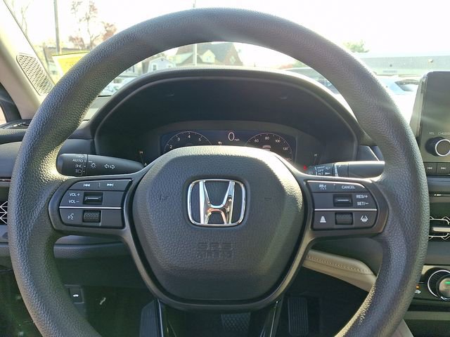 Certified 2023 Honda Accord EX image 19
