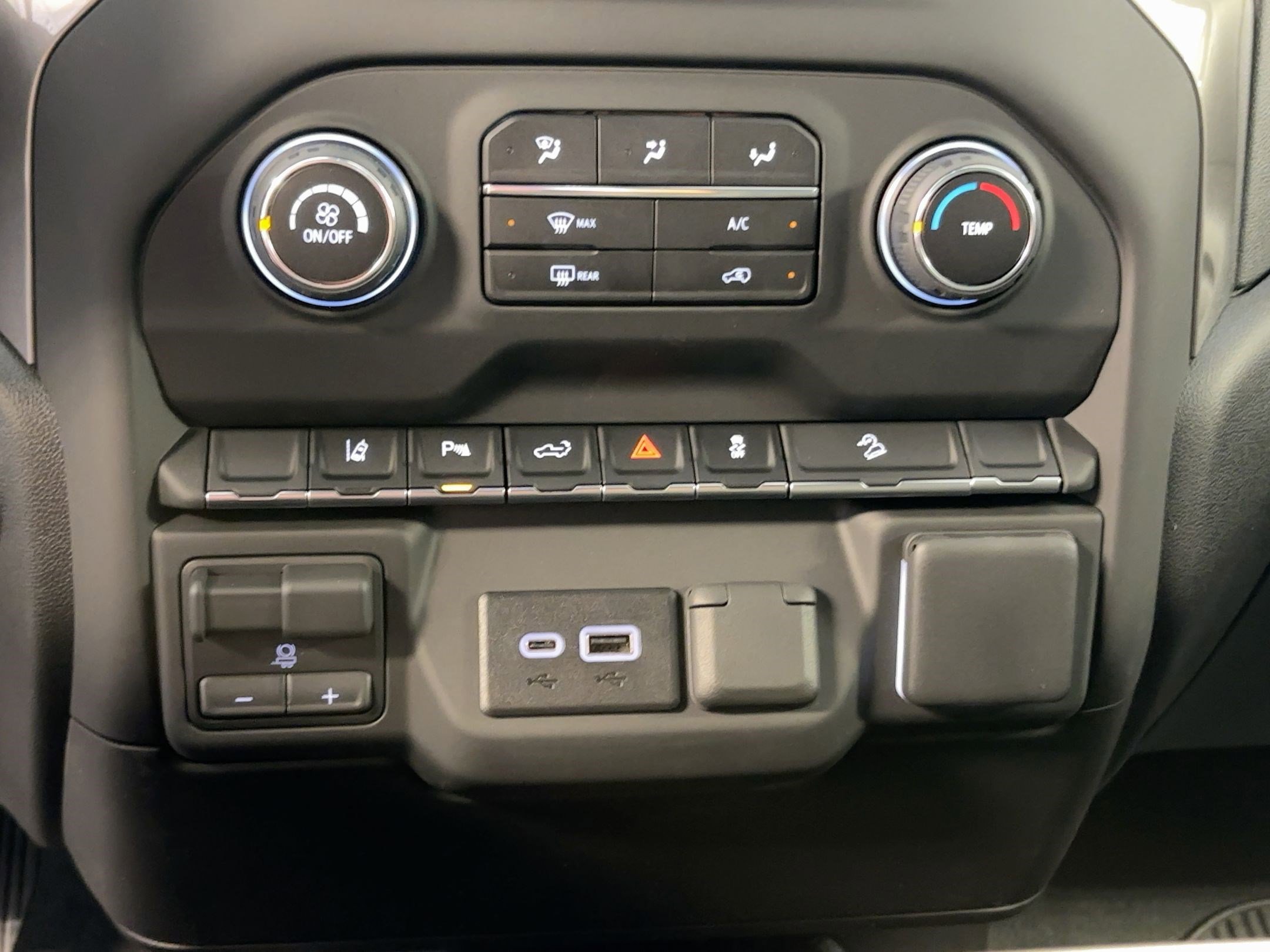 New 2026 Chevrolet Silverado 2500 Custom w/ Custom Value Package image 17