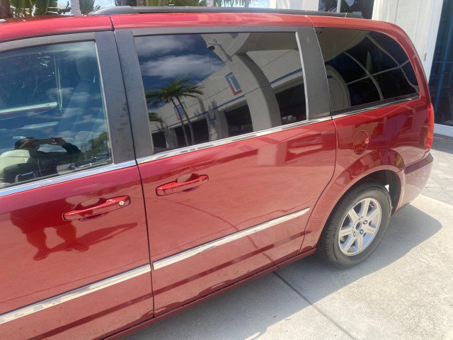Used 2012 Chrysler Town & Country Touring w/ Entertainment Group #1 image 60