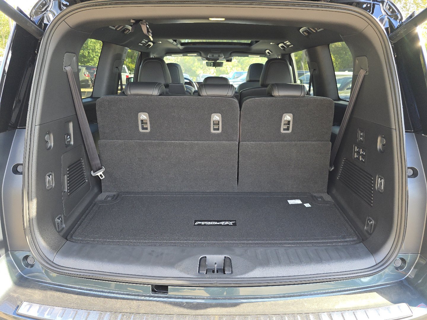New 2026 Nissan Armada PRO-4X AWD/4WD image 13