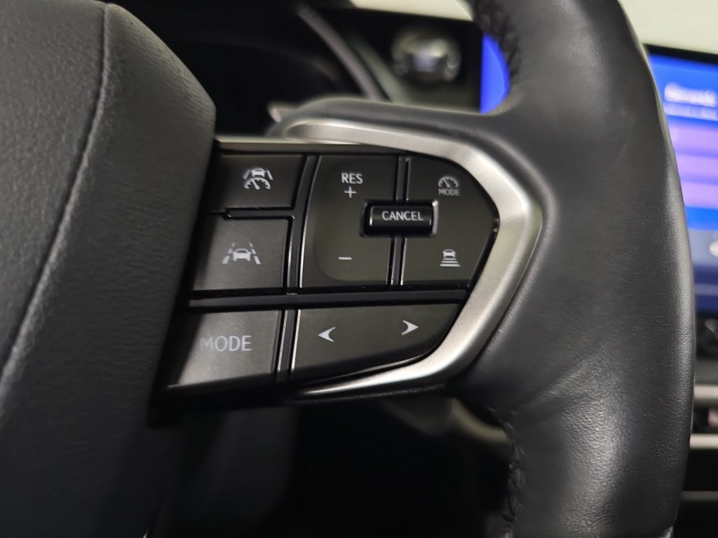 Used 2023 Lexus RX 350 Premium w/ Cold Area Package AWD/4WD image 20