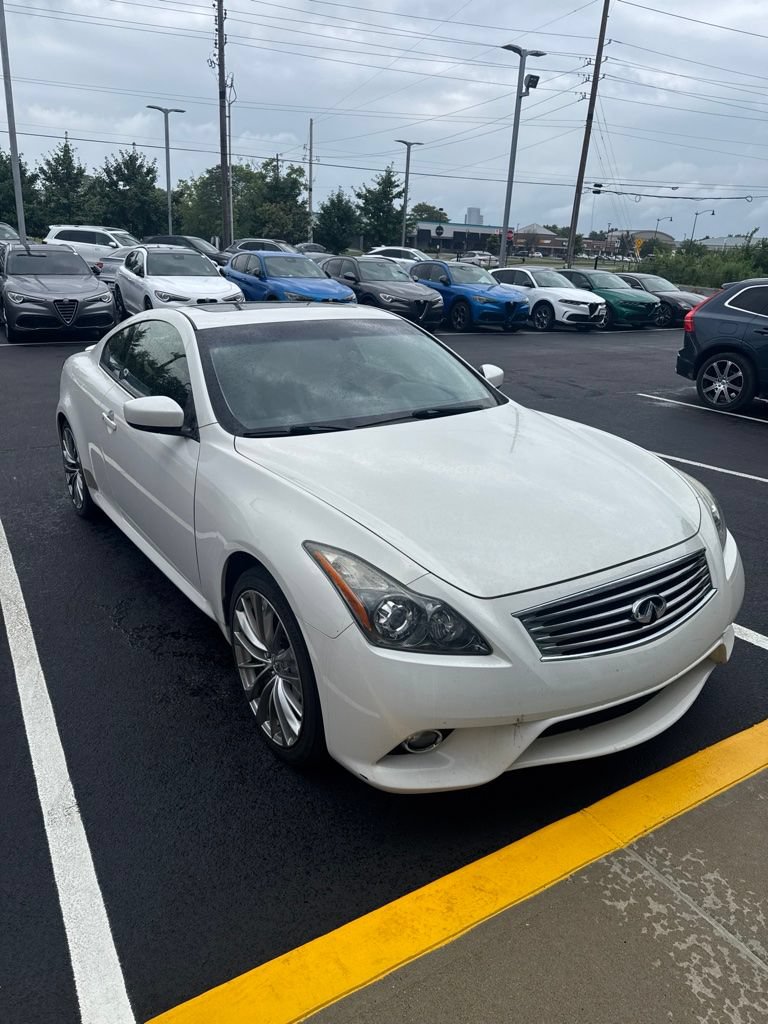 Used 2013 INFINITI G37 Sport RWD image 2