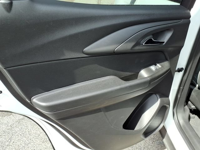 Used 2023 Chevrolet TrailBlazer LT w/ Convenience Package FWD image 6