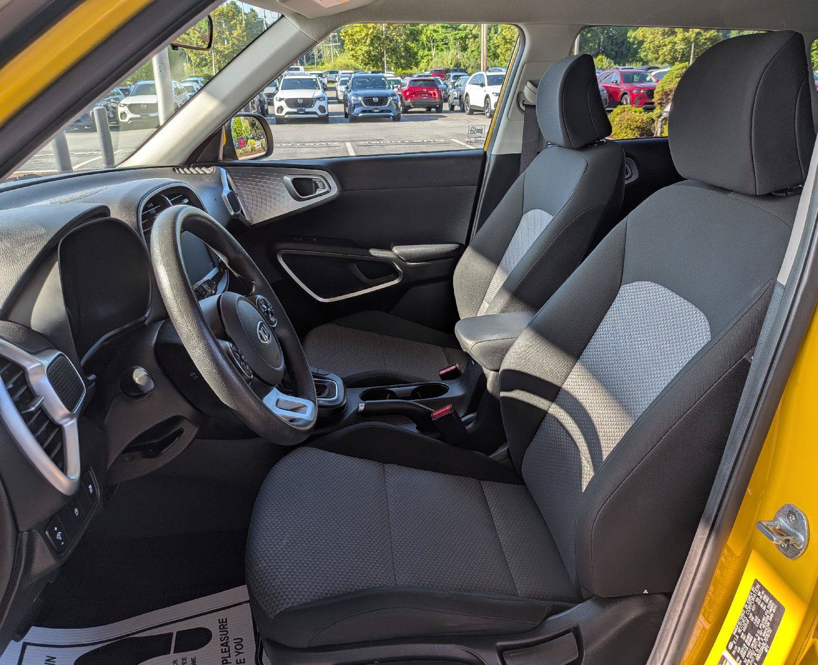 Used 2020 Kia Soul LX FWD image 13