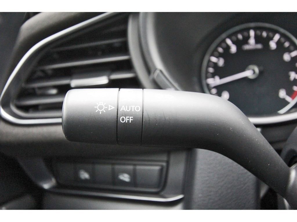 Certified 2025 MAZDA CX-30 Carbon image 18