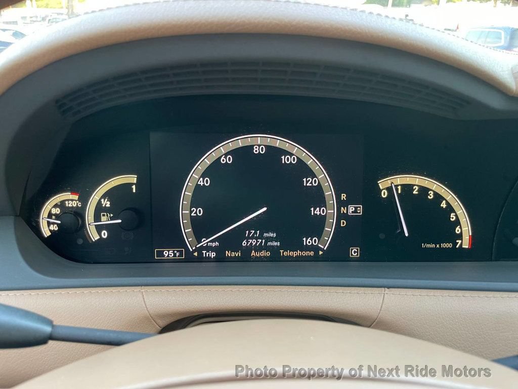 Used 2009 Mercedes-Benz CL 550 4MATIC image 18