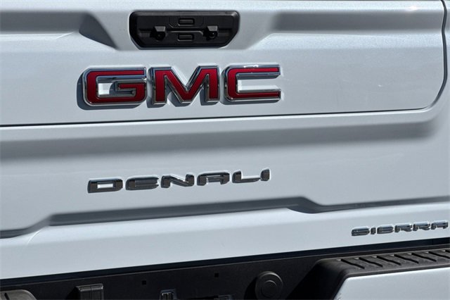 New 2026 GMC Sierra 3500 Denali w/ Denali Reserve Package image 33