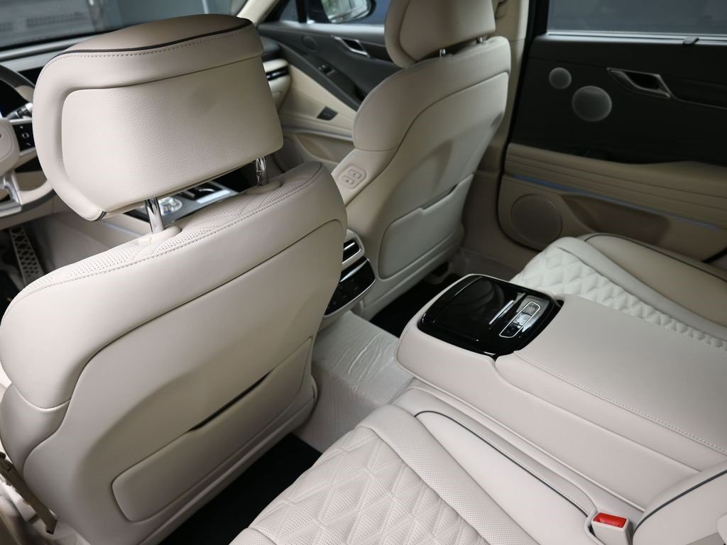 Used 2025 Genesis G80 3.5T Sport Prestige image 18