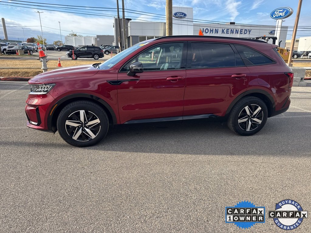 Certified 2022 Kia Sorento S image 4