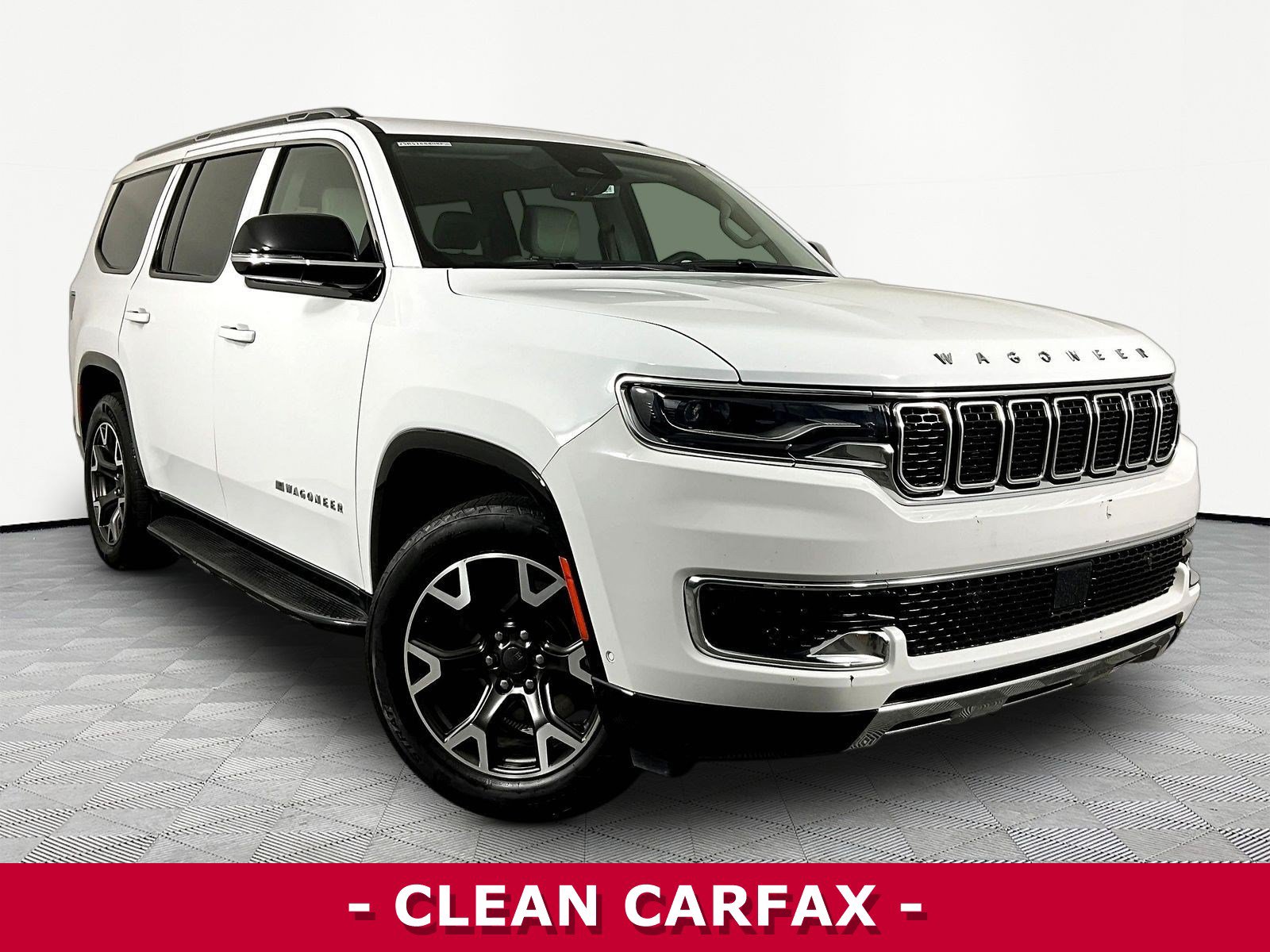 Used 2024 Jeep Wagoneer Series III AWD/4WD image 3