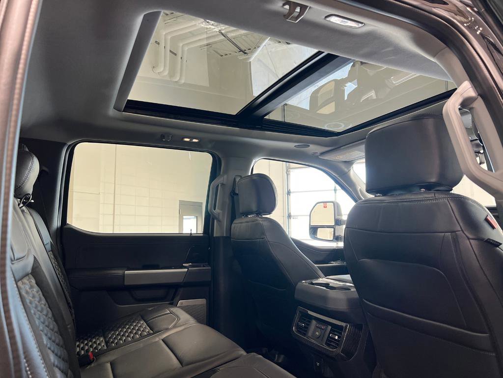 New 2026 Ford F350 Lariat w/ Black Appearance Package image 32
