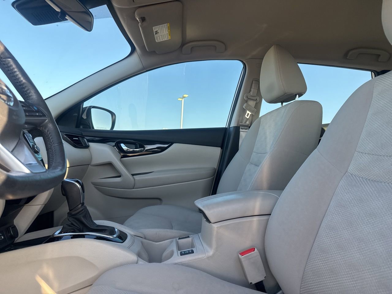 Used 2019 Nissan Rogue Sport SV w/ Technology Package image 32