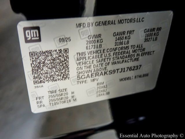 New 2026 Buick Enclave Preferred w/ LPO, Floor Liner Package image 22