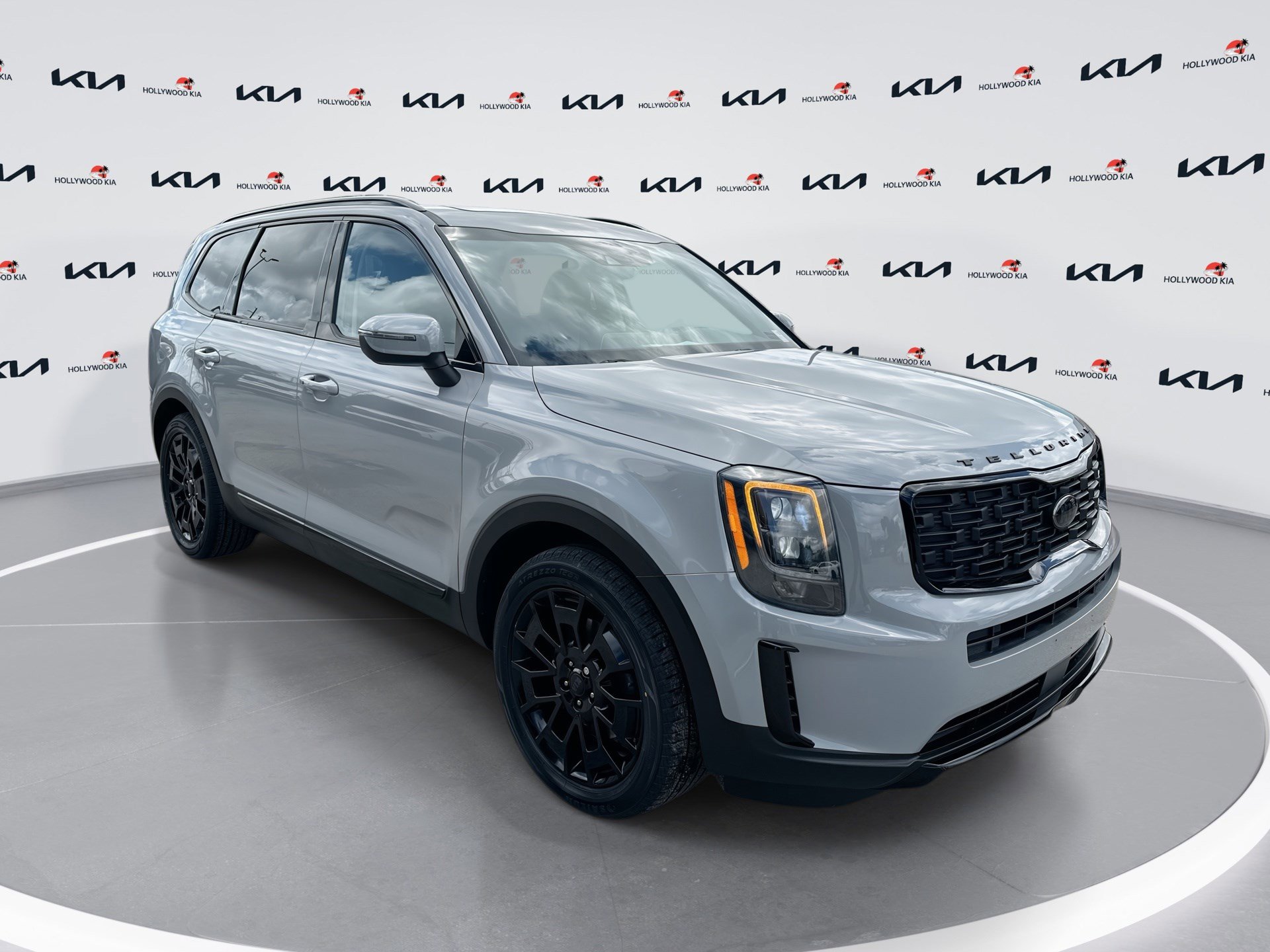 Used 2021 Kia Telluride EX w/ EX Premium Package image 1
