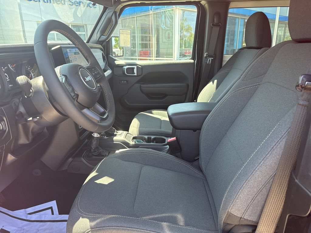 Used 2024 Jeep Wrangler Sport AWD/4WD image 11