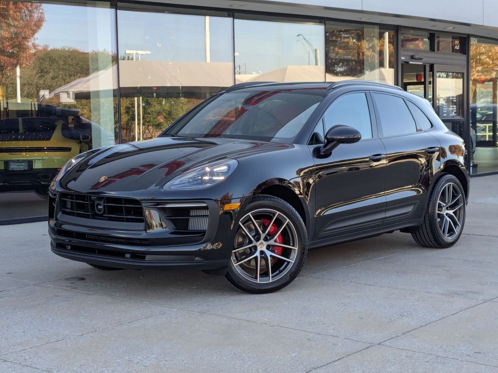 New 2026 Porsche Macan S image 1