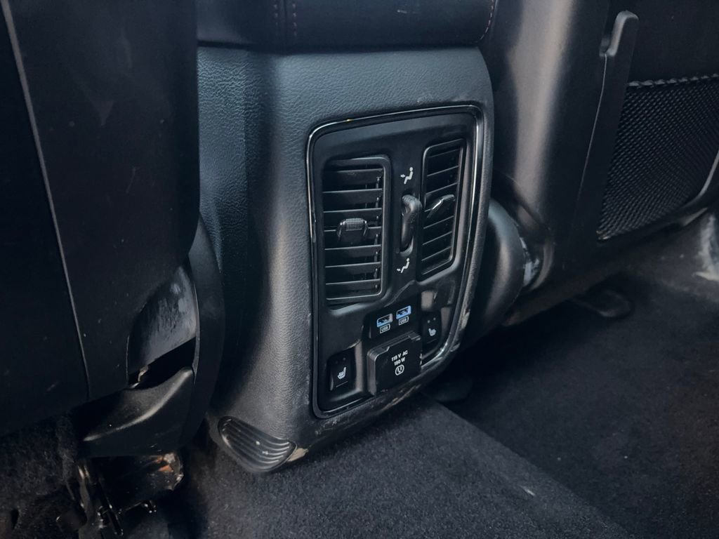 Used 2019 Jeep Grand Cherokee Trailhawk w/ Trailhawk Luxury Group image 25