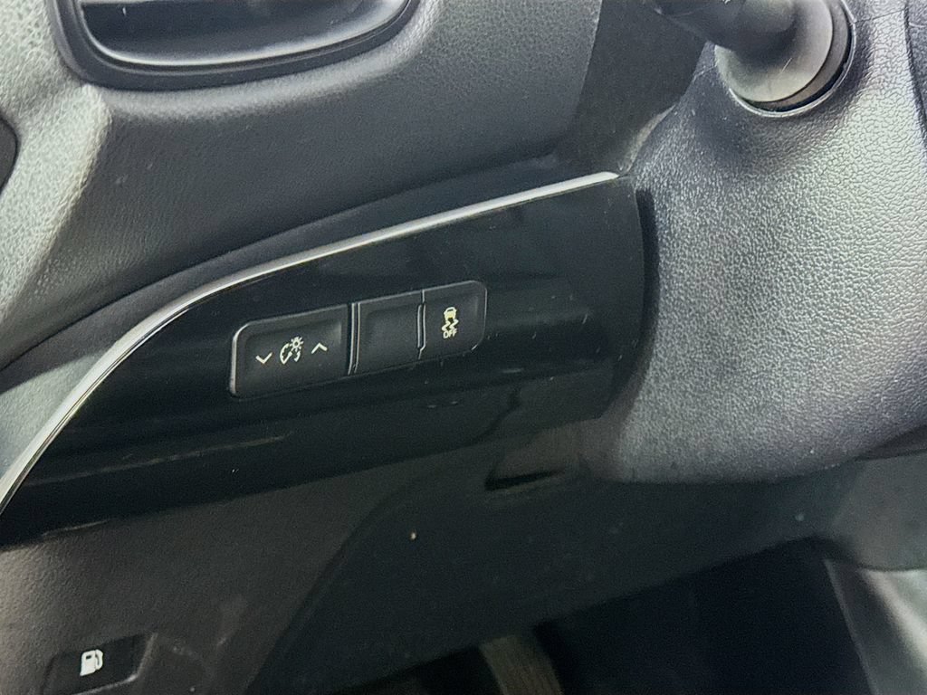Used 2016 Toyota Prius Two FWD image 12
