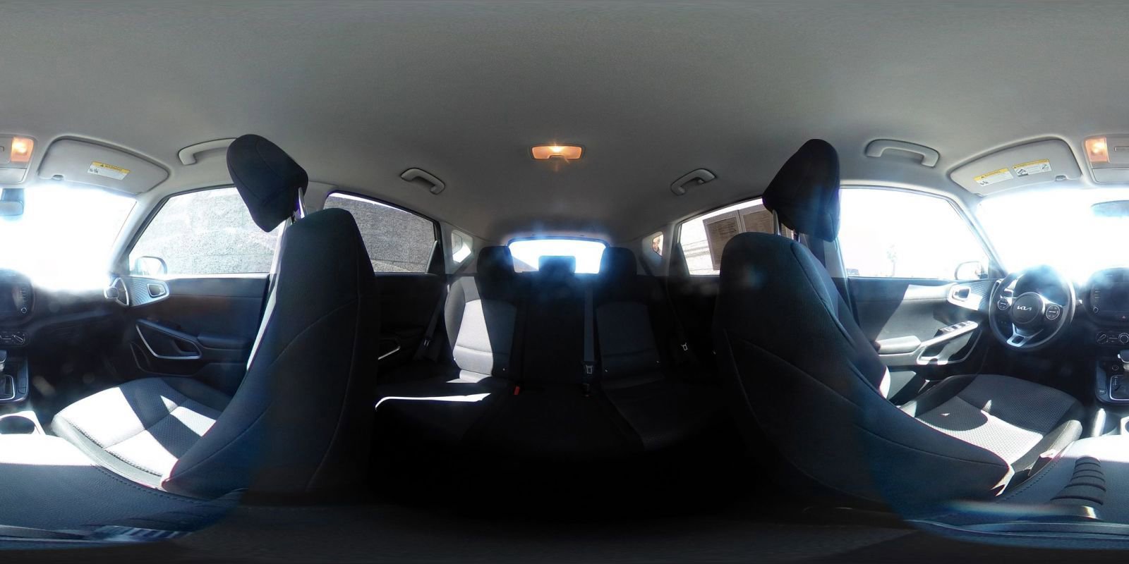 Used 2025 Kia Soul LX w/ LX Technology Package image 40