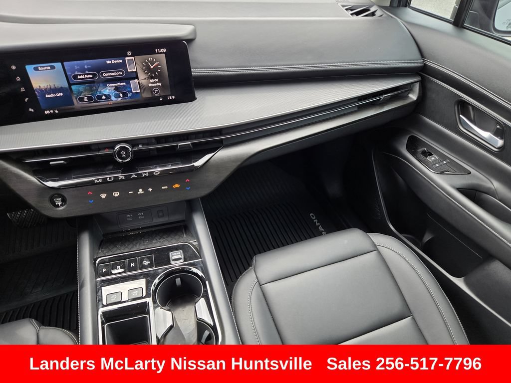 Used 2025 Nissan Murano SV AWD/4WD image 16