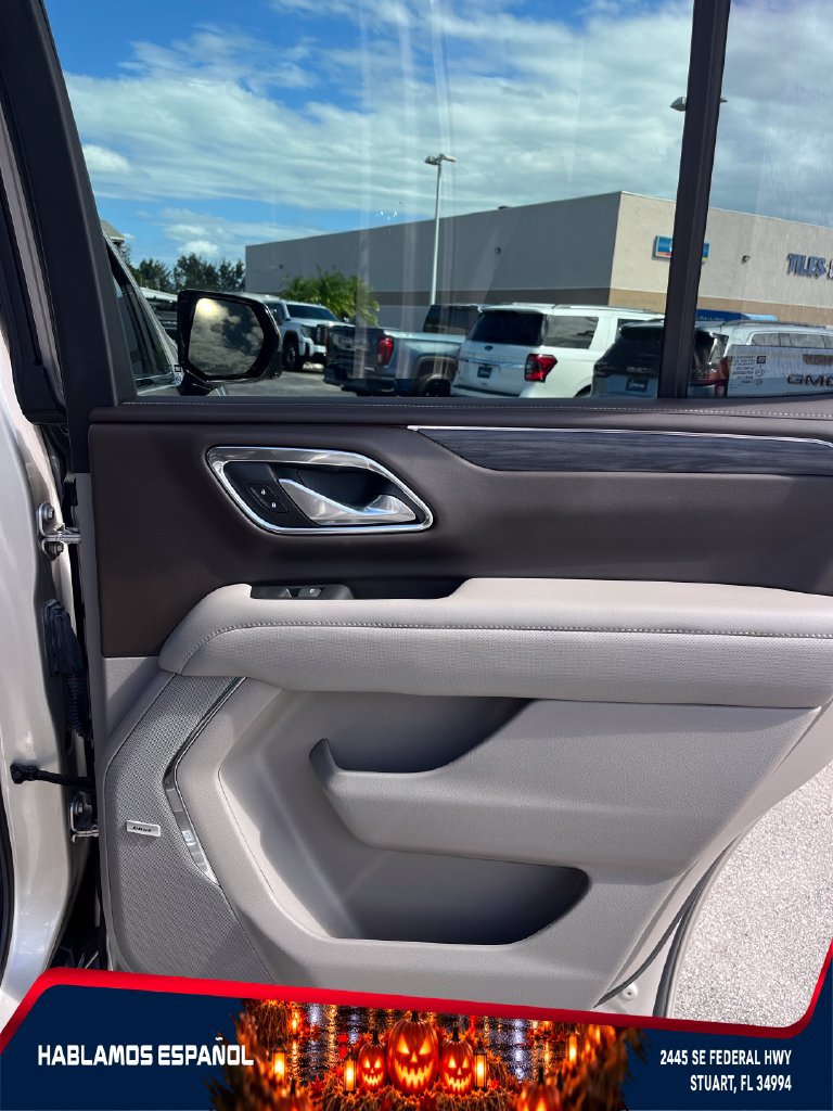 Used 2022 GMC Yukon SLT w/ SLT Premium Package RWD image 28