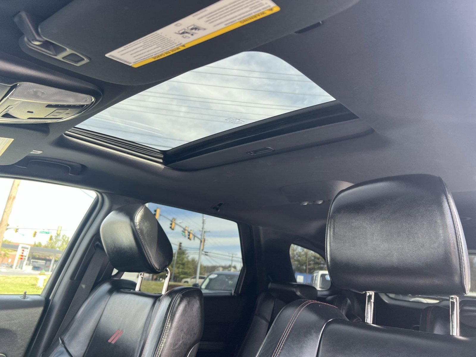 Used 2021 Dodge Durango R/T w/ Technology Group image 24