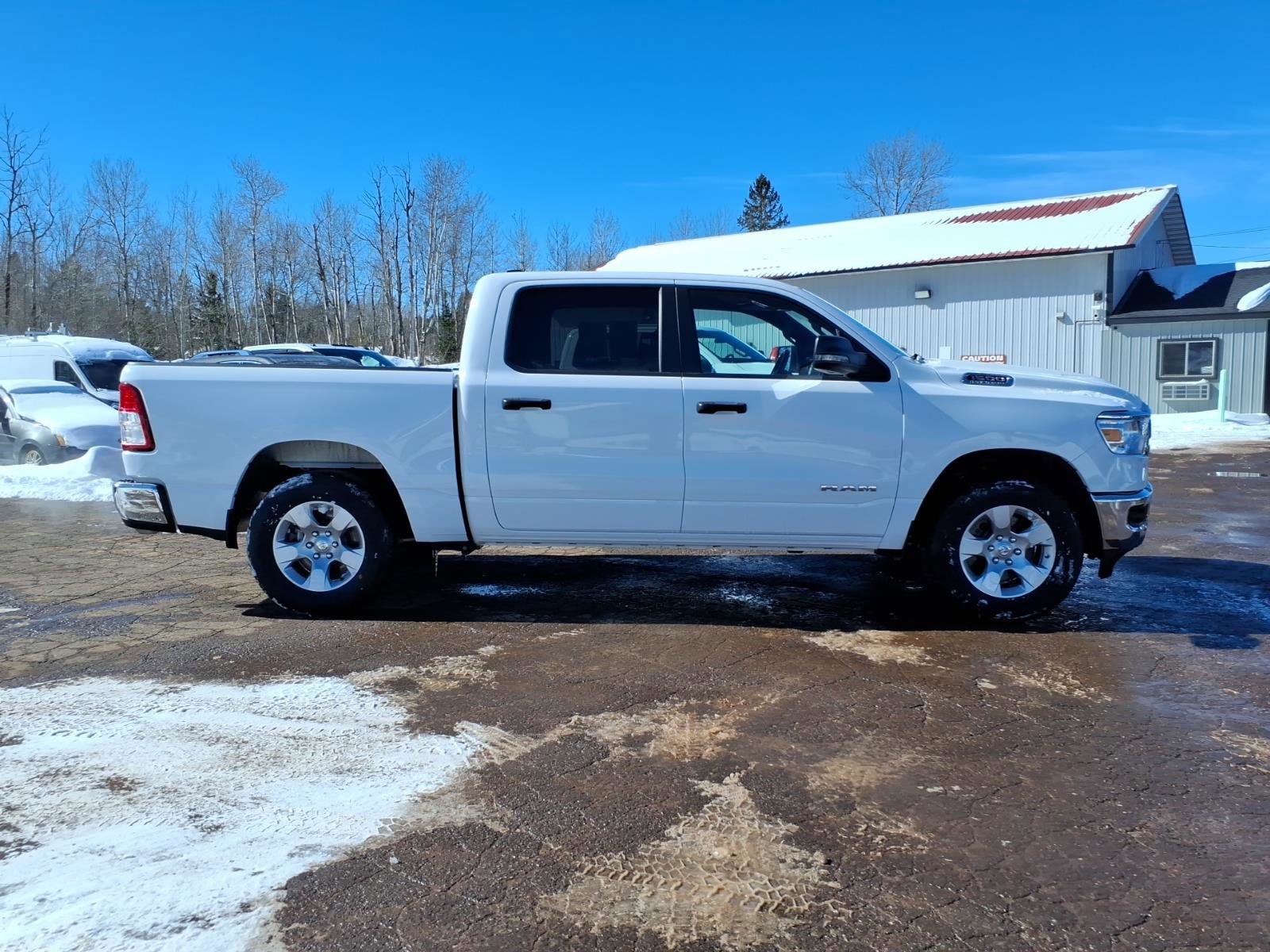 Used 2023 RAM 1500 Big Horn AWD/4WD image 6