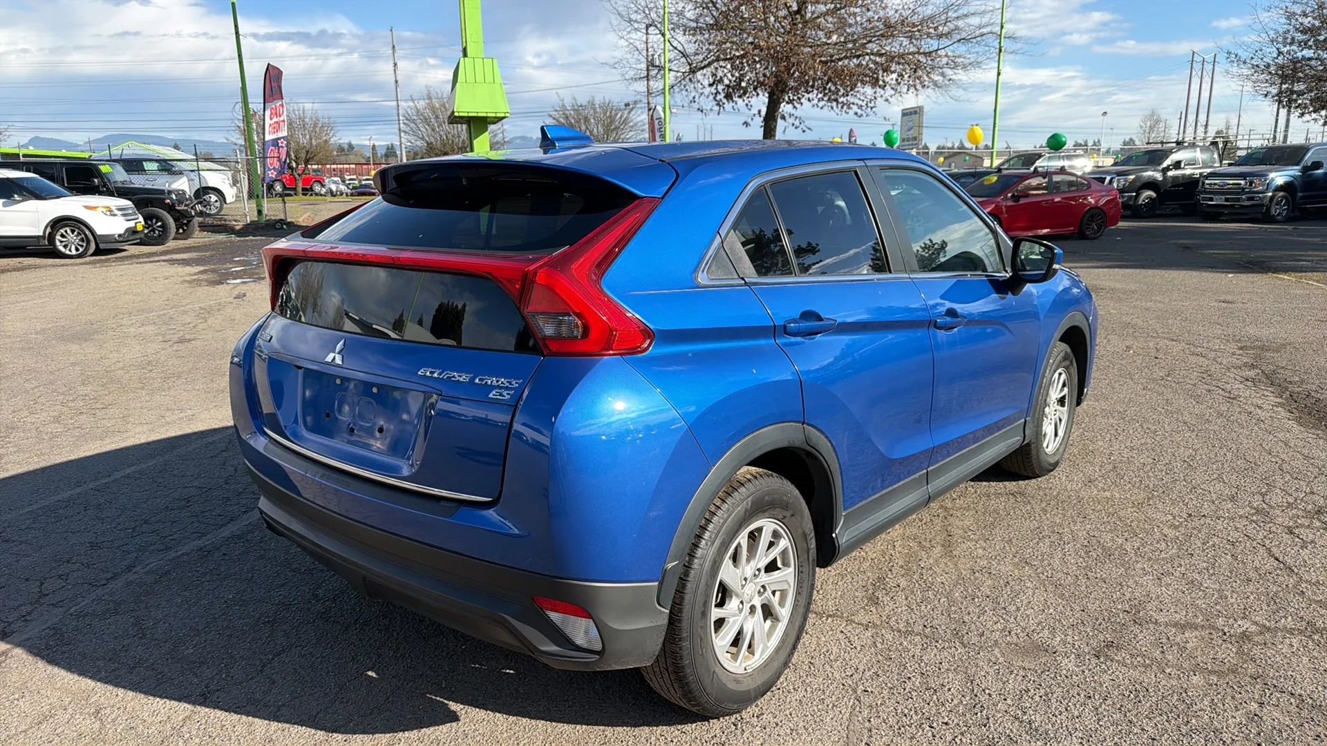 Used 2018 Mitsubishi Eclipse Cross ES FWD image 3