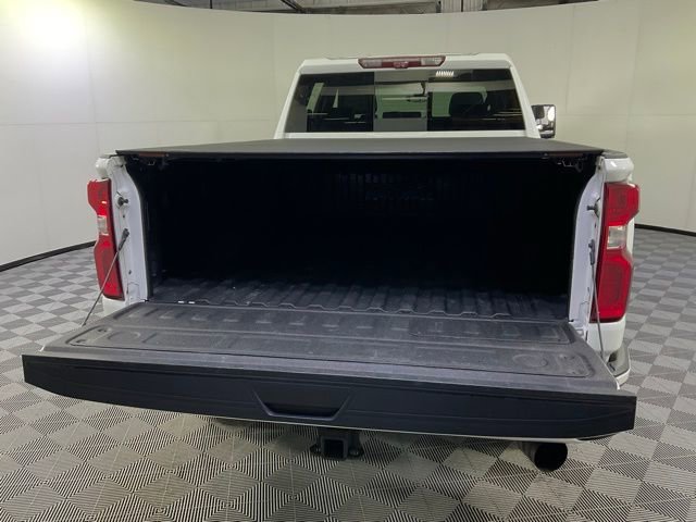 Used 2022 Chevrolet Silverado 2500 High Country image 36