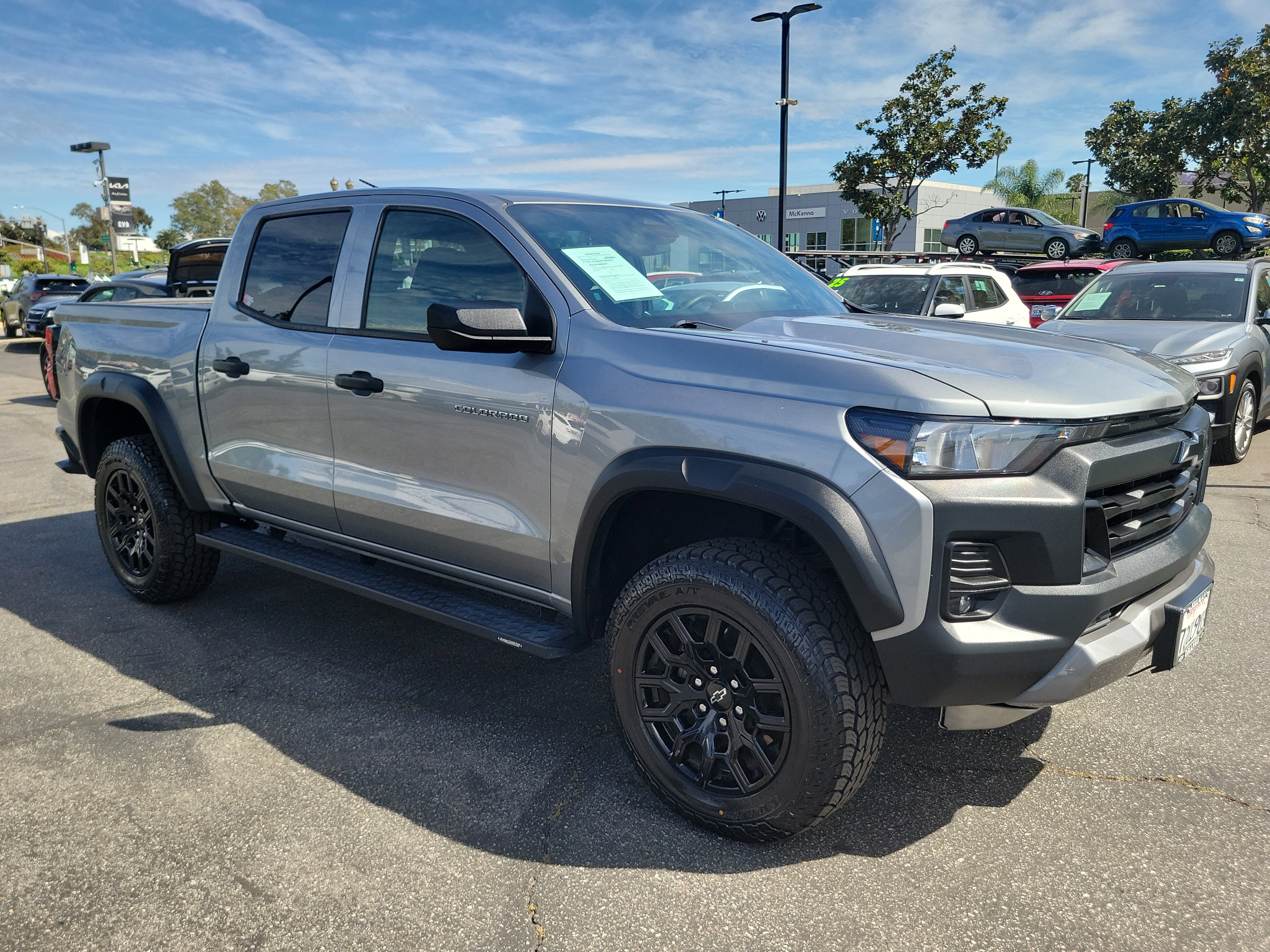 Used 2023 Chevrolet Colorado Trail Boss w/ Advanced Trailering Package AWD/4WD image 5
