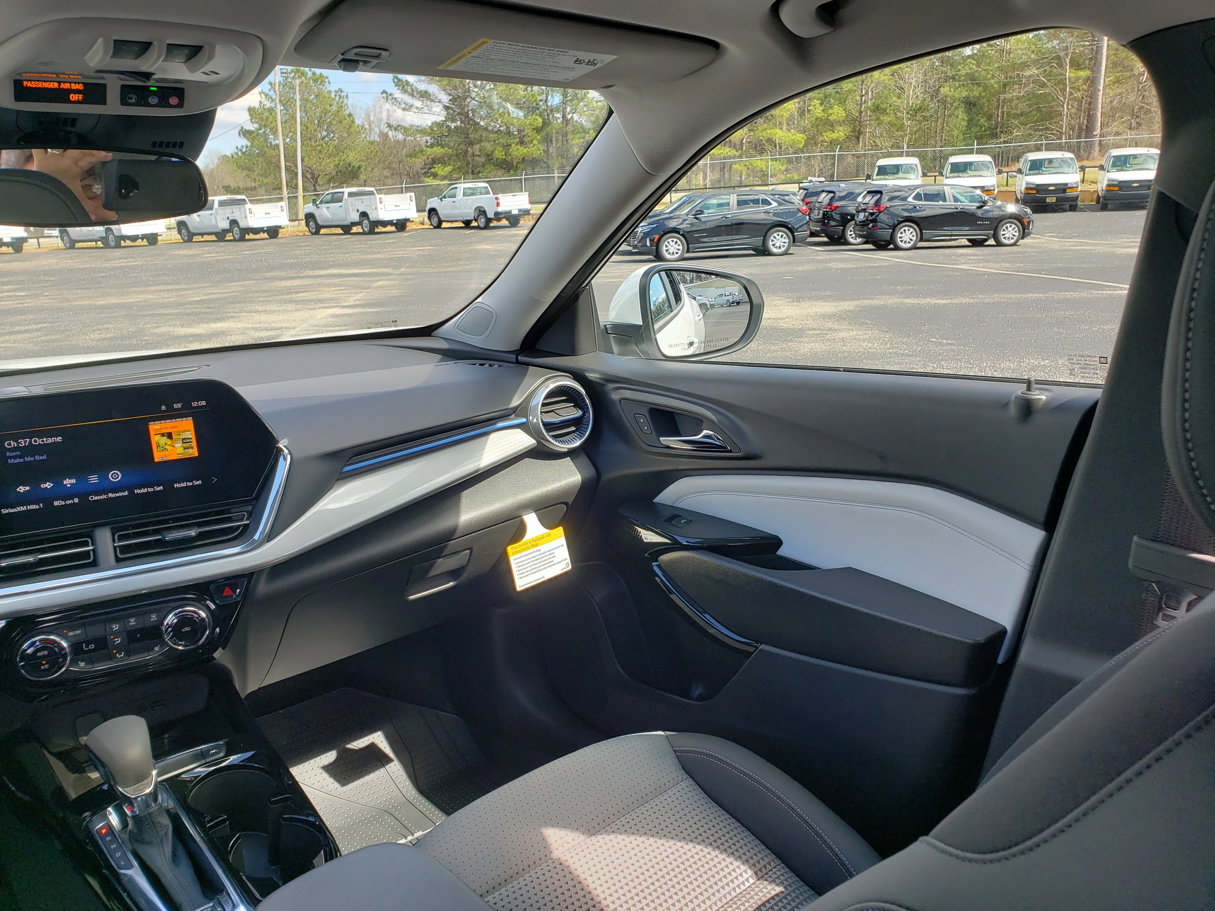 New 2026 Chevrolet Trax LT image 36